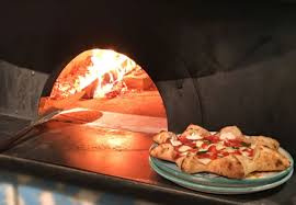 PIZZERIA CREPERIE leader en station balnéaire de Vendée
